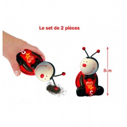 LOT DE 72 PIECES SET SALIERE ET POIVRIERE DE TABLE COCCINELLES